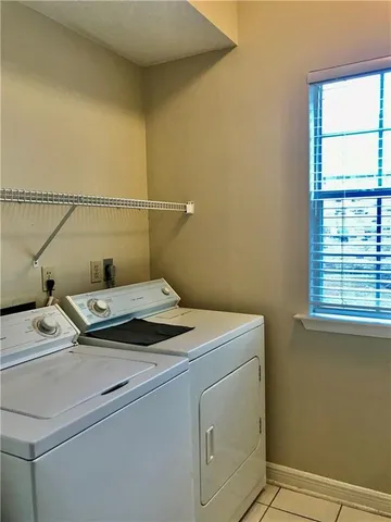 $2,350 | Undisclosed Address, Mandeville, LA 70448