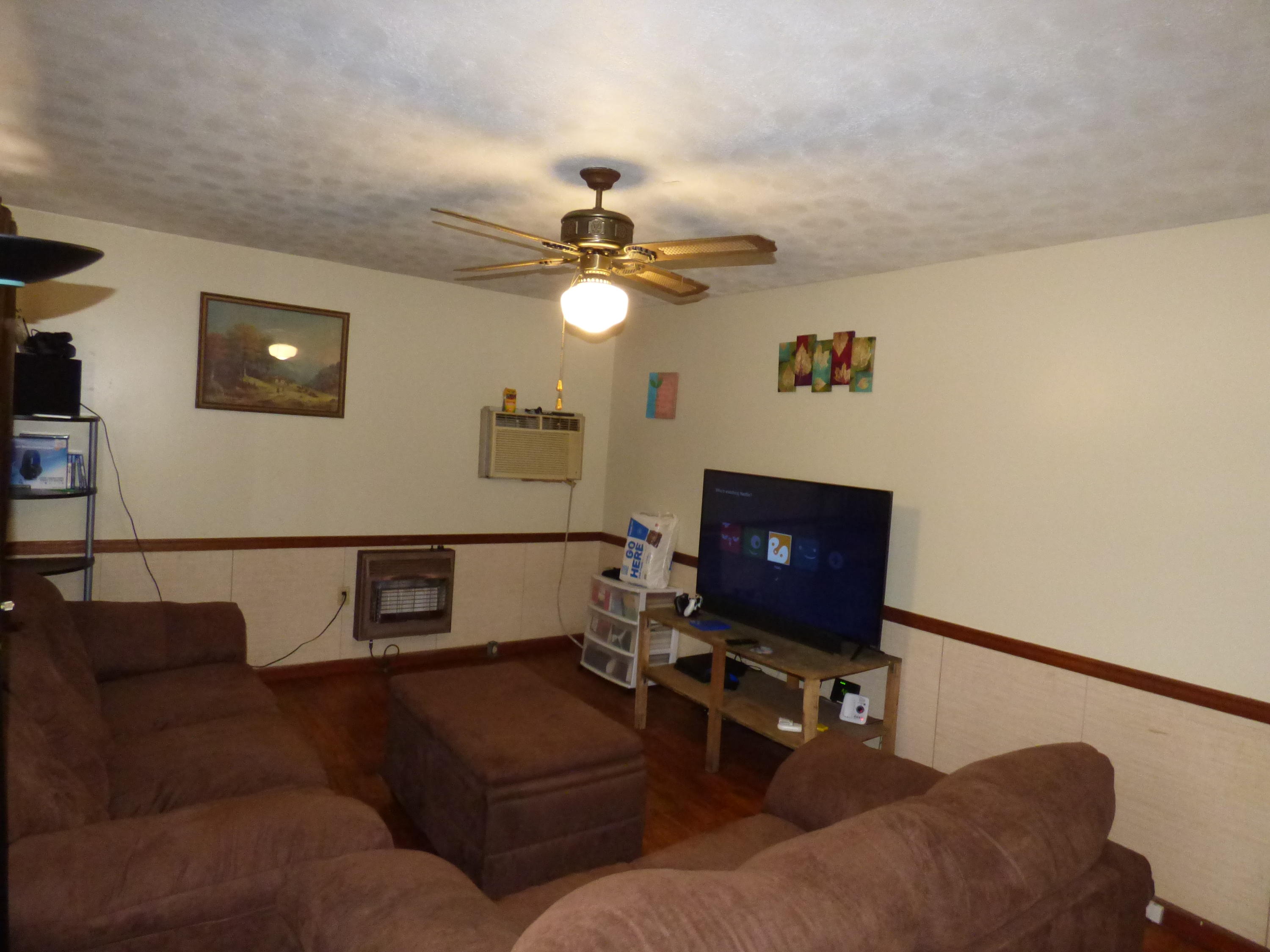 665 West Armuchee Road Summerville, GA 30747 - Photo 4 of 11 P1010571