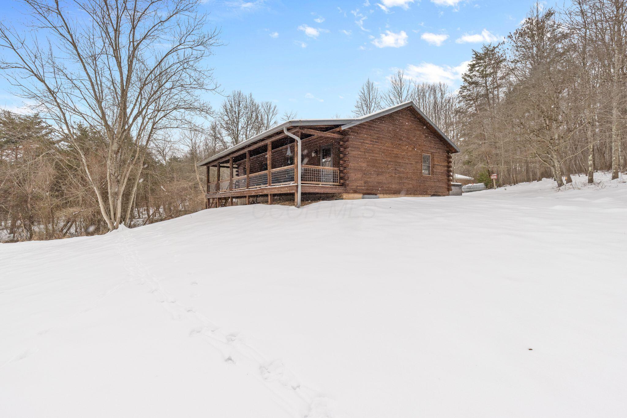 29941 Blosser Road Logan, OH 43138 - Photo 3 of 26 0X6A1960