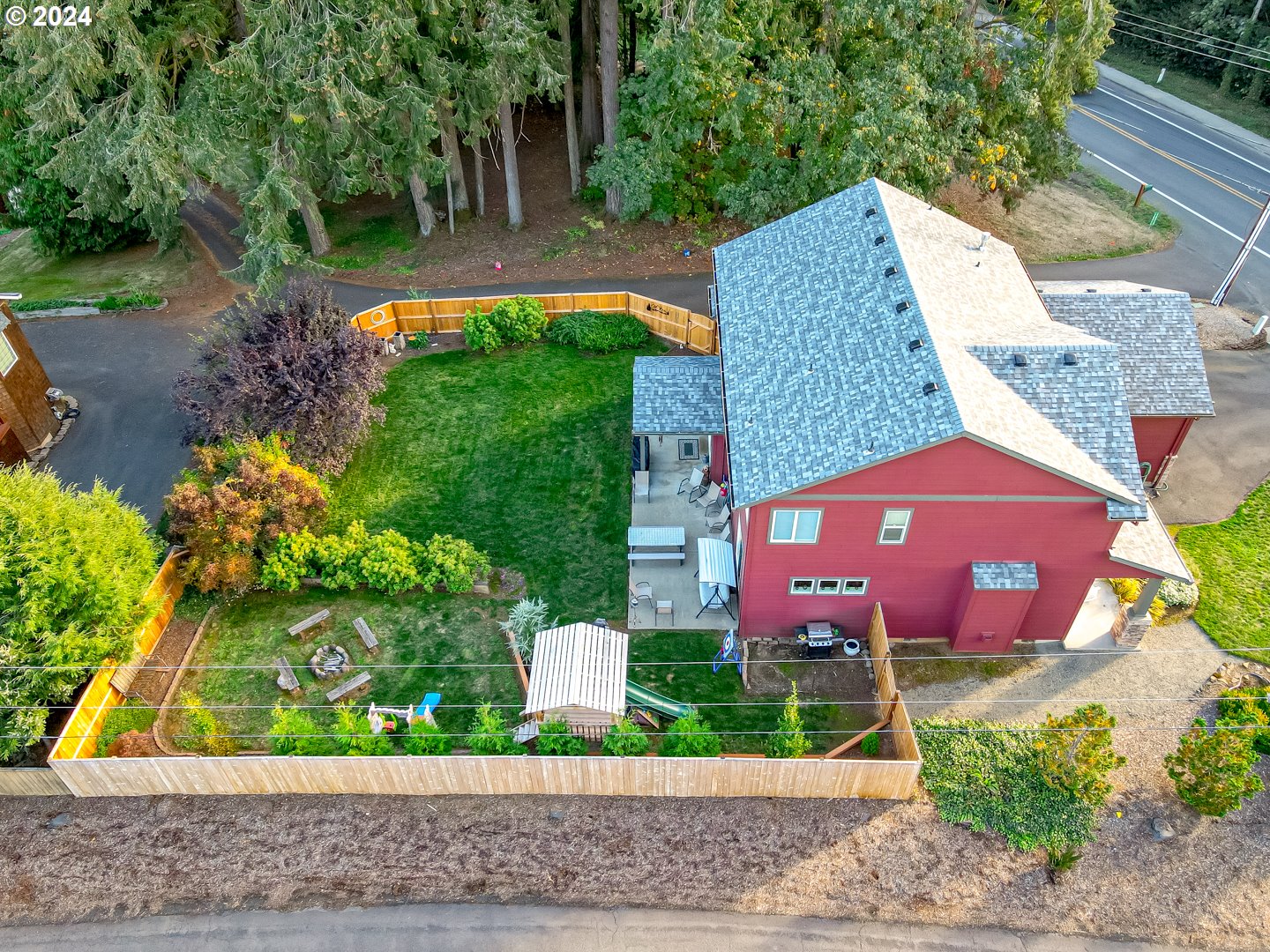 16490 Southeast Bluff Road Sandy, OR 97055 - Photo 30 of 33 Gallery Image 30