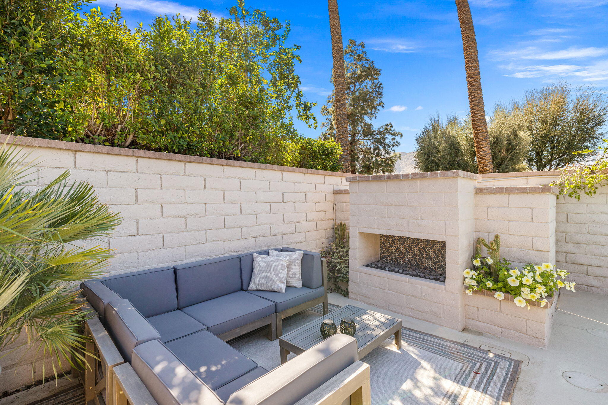 76 Princeton Drive Rancho Mirage, CA 92270 - Photo 4 of 56 8-web-or-mls-AM4A2230