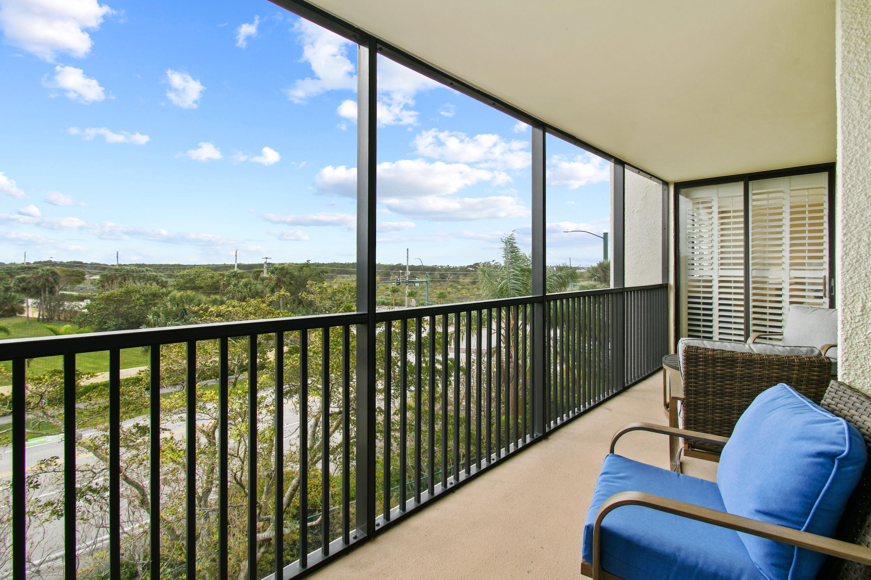 1605 Highway 1, Unit M1404 Jupiter, FL 33477 - Photo 37 of 42 a view of a balcony with furniture