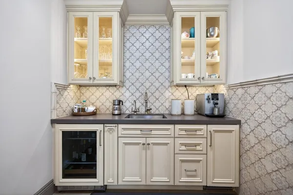 $4,600,000 | 8617 Sleepy Hollow Lane, Elk Grove, CA 95624