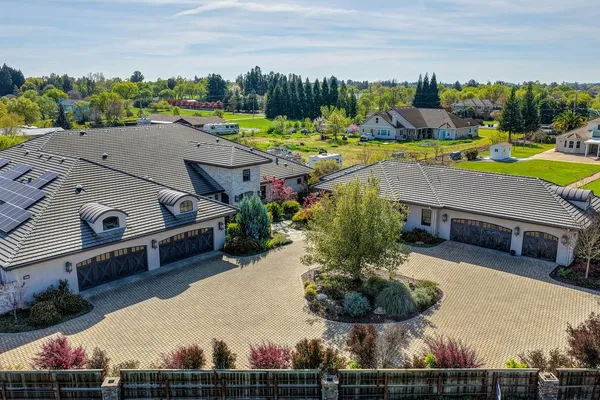 $4,600,000 | 8617 Sleepy Hollow Lane, Elk Grove, CA 95624