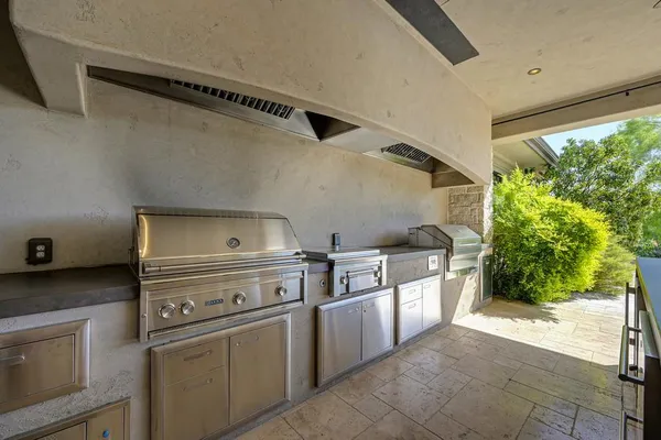 $4,600,000 | 8617 Sleepy Hollow Lane, Elk Grove, CA 95624