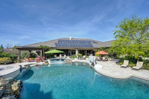 $4,600,000 | 8617 Sleepy Hollow Lane, Elk Grove, CA 95624