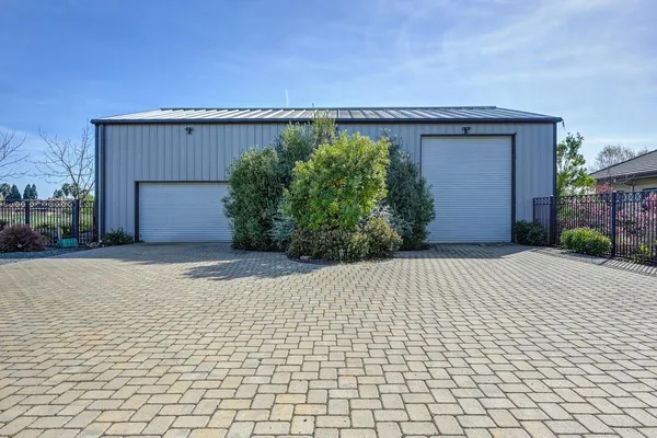 $4,600,000 | 8617 Sleepy Hollow Lane, Elk Grove, CA 95624