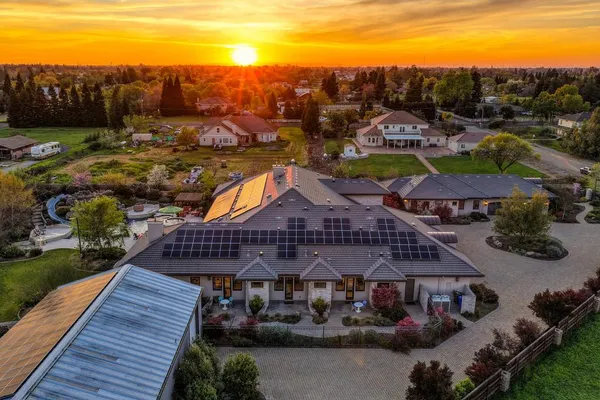 $4,600,000 | 8617 Sleepy Hollow Lane, Elk Grove, CA 95624