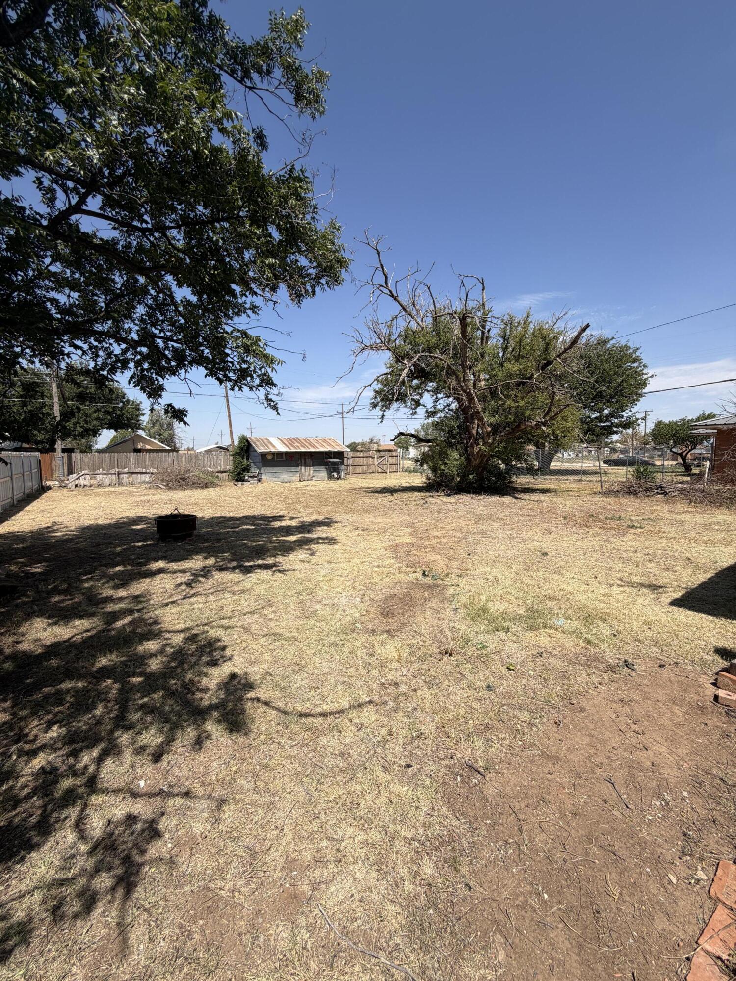1211 Main Ralls, TX 79357 - Photo 5 of 29 IMG_0630