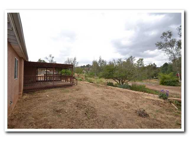 11548 Manzanita Road Lakeside, CA 92040 - Photo 24 of 25 Back Yard