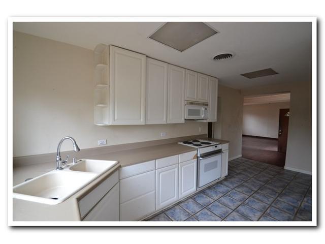 11548 Manzanita Road Lakeside, CA 92040 - Photo 7 of 25 Kitchen