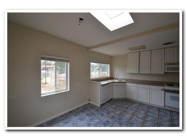 11548 Manzanita Road Lakeside, CA 92040 - Photo 8 of 25 Kitchen