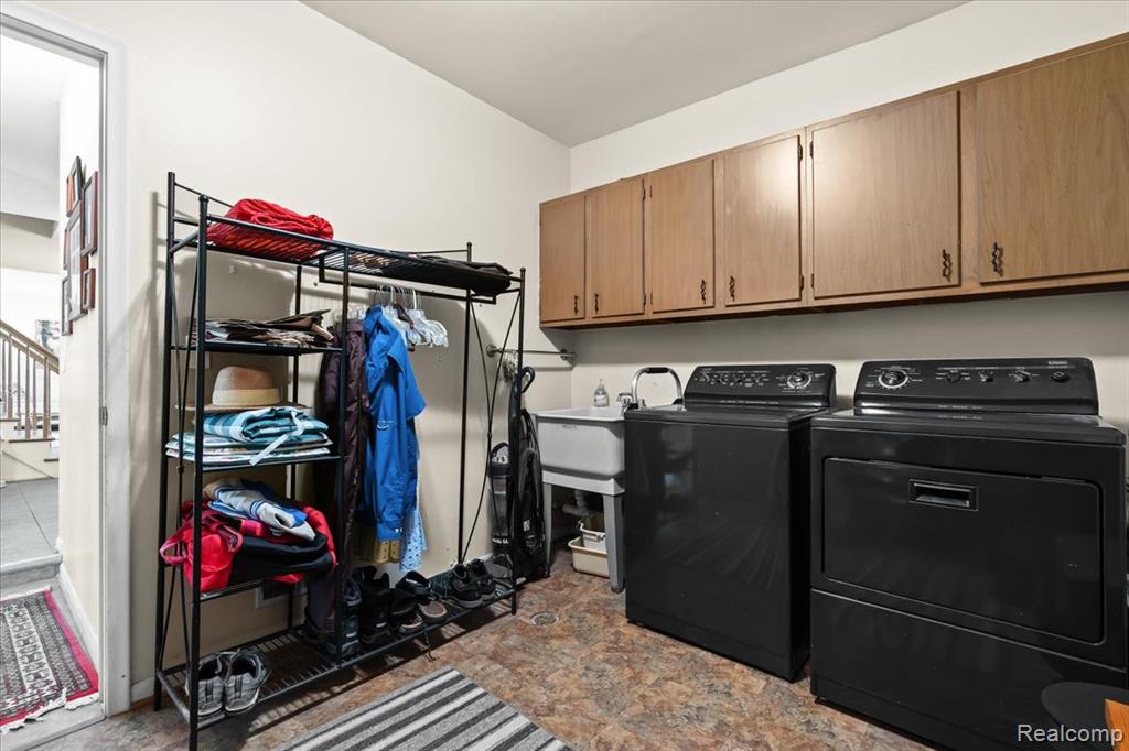 799 Croydon Road Rochester Hills, MI 48309 - Photo 23 of 56
