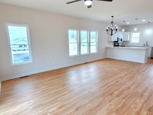 $424,900 | 1509 Clearview Road, Bedford, VA 24523