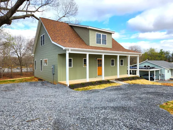 $424,900 | 1509 Clearview Road, Bedford, VA 24523