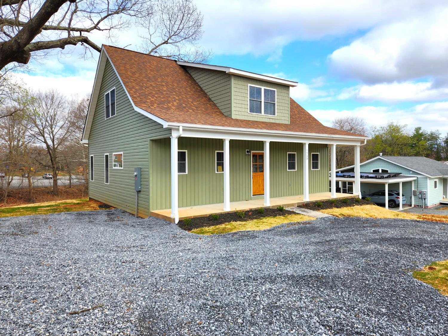 1509 Clearview Road Bedford, VA 24523 - Photo 3 of 62