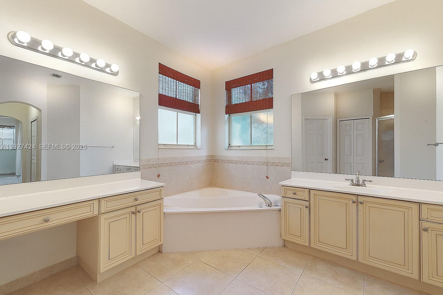 2651 Southwest 152nd Court Miami, FL 33185 - Photo 23 of 37