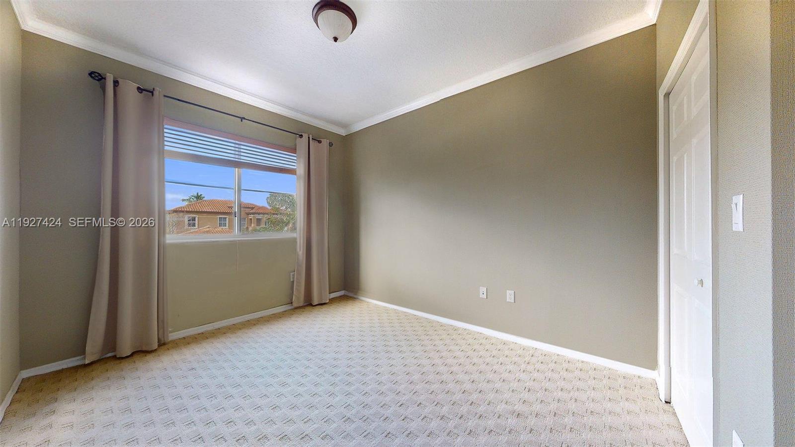 2651 Southwest 152nd Court Miami, FL 33185 - Photo 26 of 37