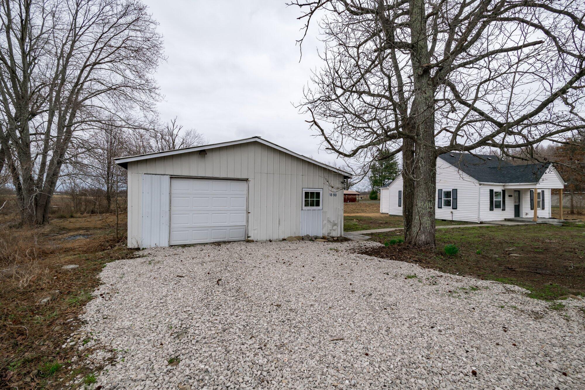 1880 Welch Road Jeffersonville, KY 40337 - Photo 22 of 22 022-1880_welch_rd_2_17_23-highrez.jpg-SM