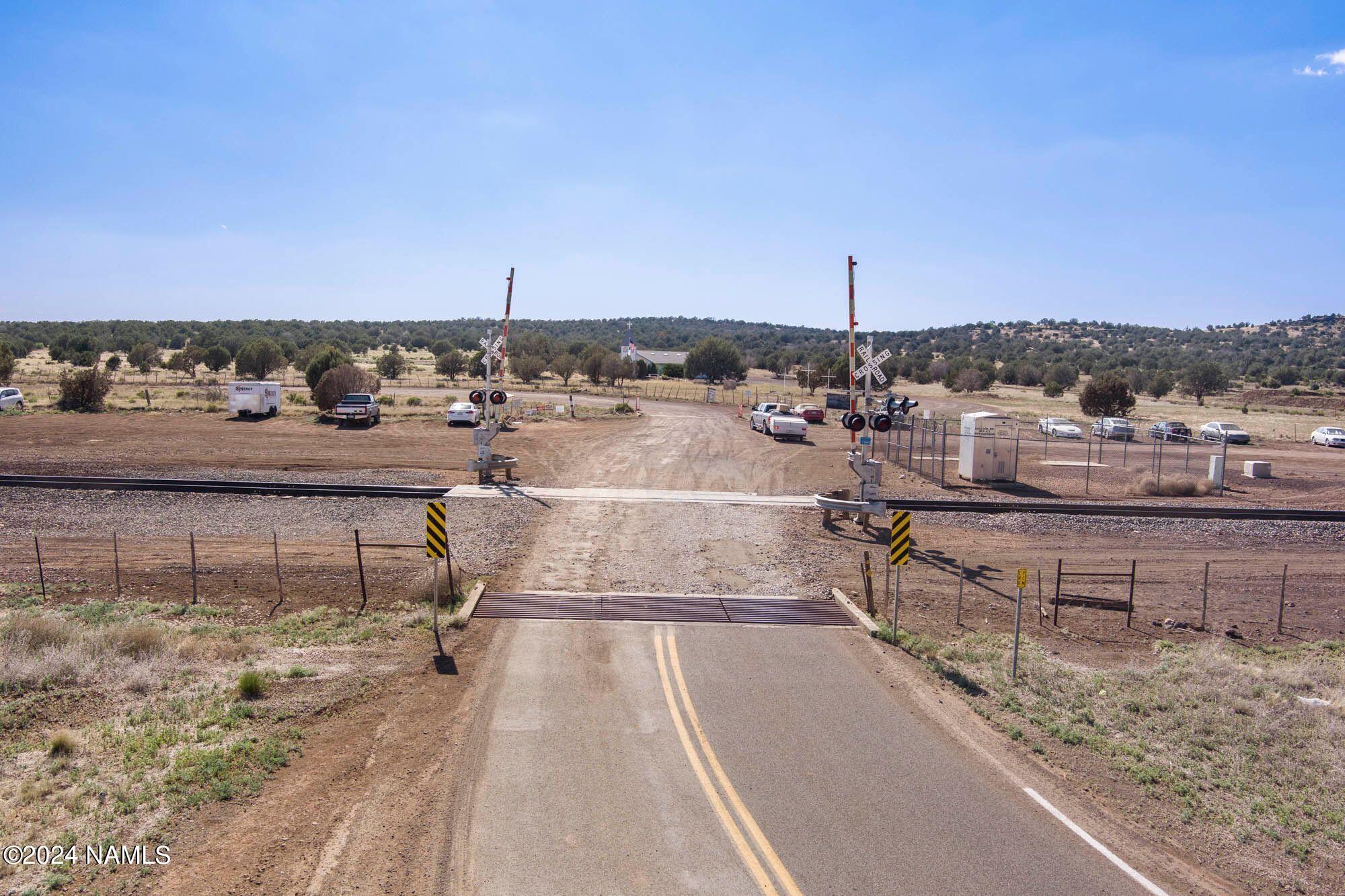 0 West Conwayden Road Ash Fork, AZ 86320 - Photo 16 of 17 a view of a terrace