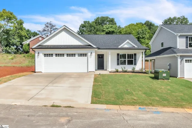 $256,999 | 221 Upper Beaver Creek Drive, Moore, SC 29369