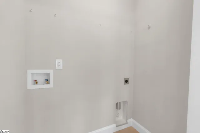 $256,999 | 221 Upper Beaver Creek Drive, Moore, SC 29369