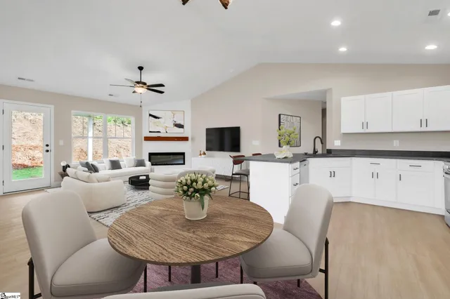 $256,999 | 221 Upper Beaver Creek Drive, Moore, SC 29369