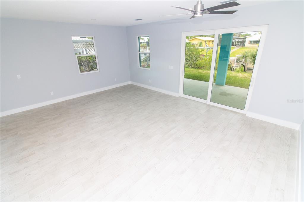 113 Douglas Street Edgewater, FL 32141 - Photo 30 of 39 an empty room with windows