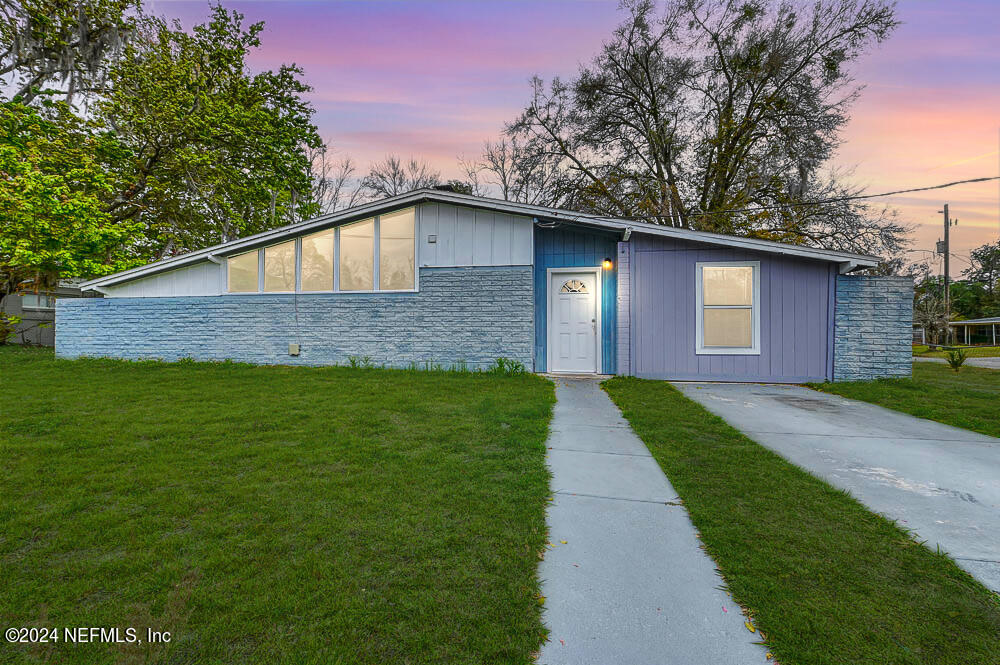 7407 Canaveral Road Jacksonville, FL 32210 - Photo 1 of 21 Twilight enhanced photo