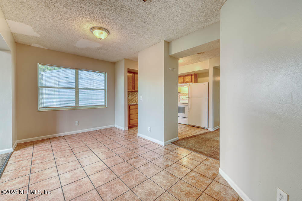 7407 Canaveral Road Jacksonville, FL 32210 - Photo 12 of 21 Dining Area - View 1