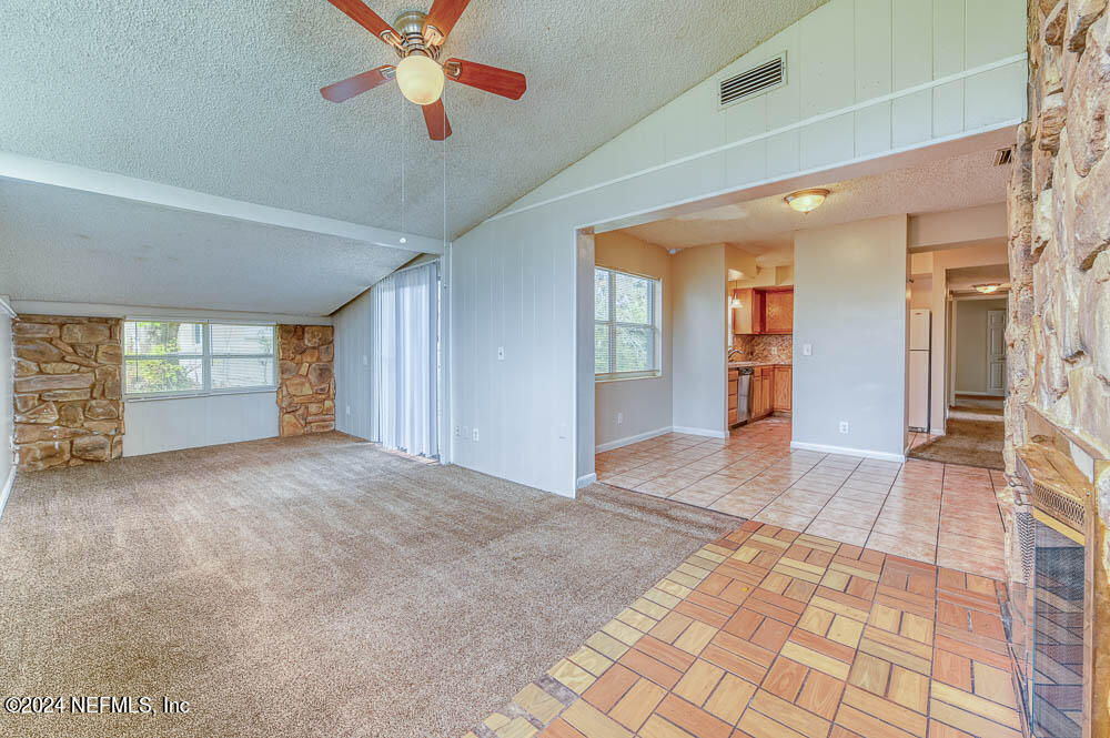 7407 Canaveral Road Jacksonville, FL 32210 - Photo 13 of 21 Great Room - View 2
