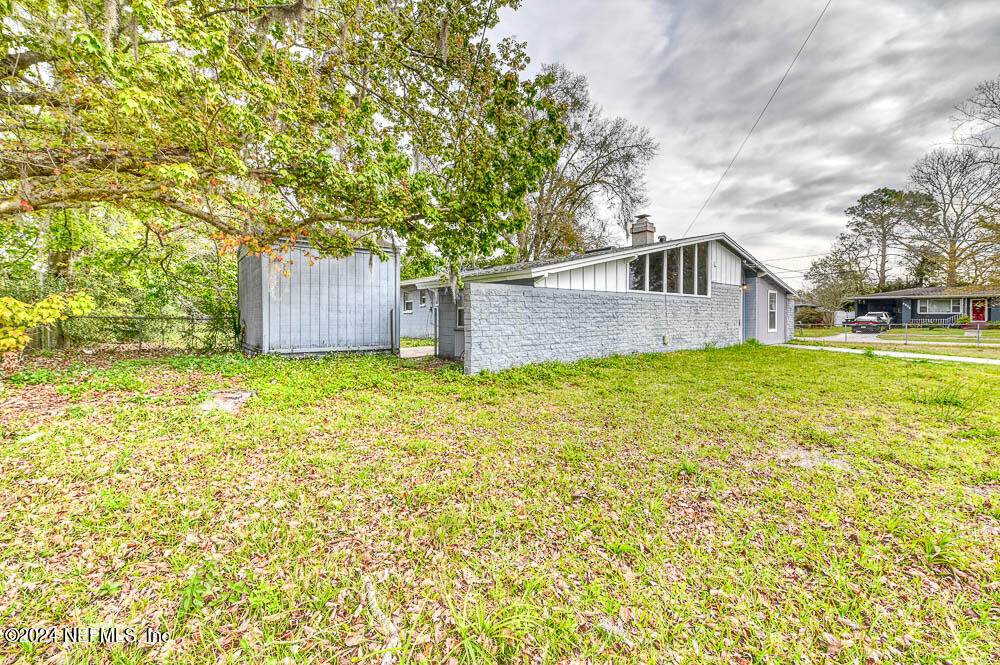 7407 Canaveral Road Jacksonville, FL 32210 - Photo 16 of 21 Front of House - View 3