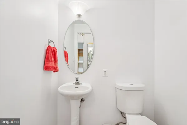 $2,100 | 3210 North Leisure World Boulevard, Unit 119, Silver Spring, MD 20906