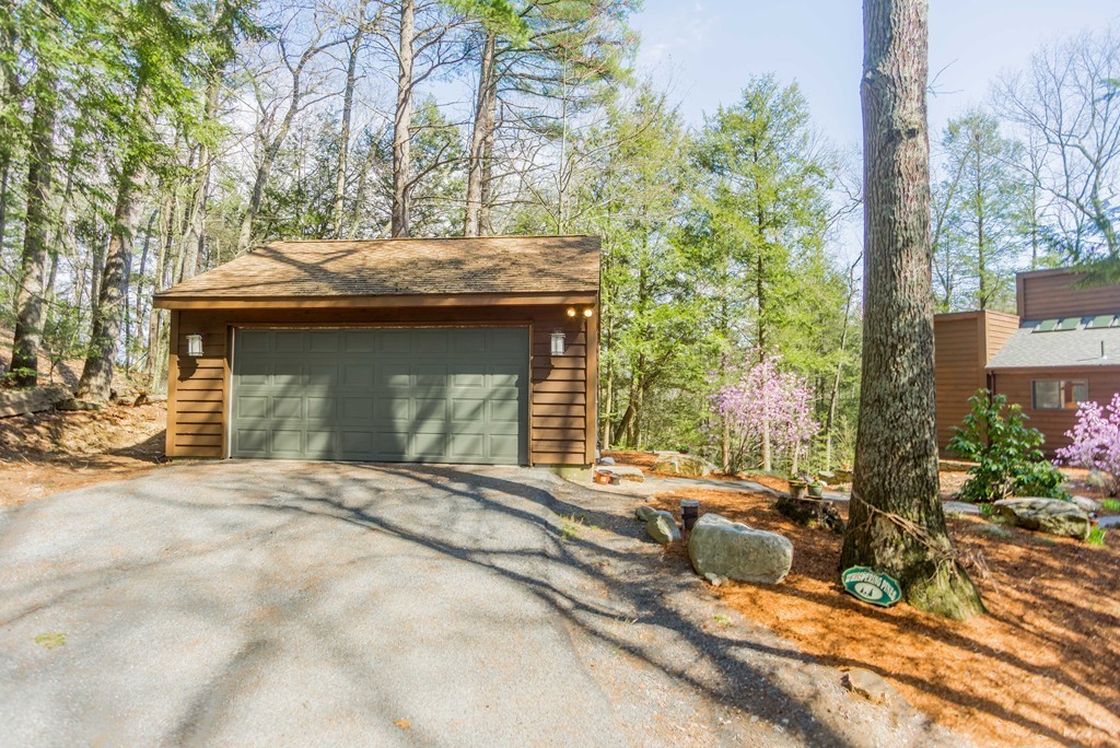 1317 Westhampton Road Northampton, MA 01062 - Photo 2 of 30