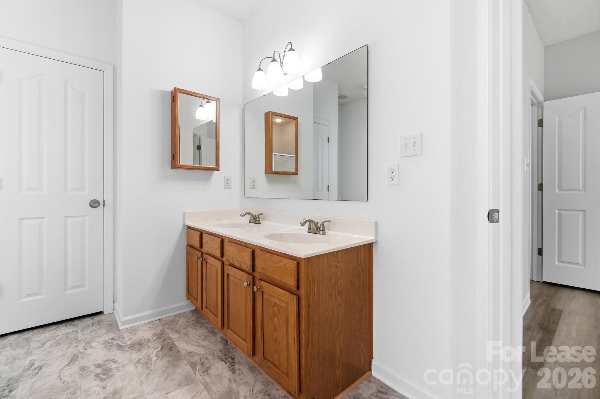 13931 Dingess Road Charlotte, NC 28273 - Photo 16 of 25 Gallery Image 16