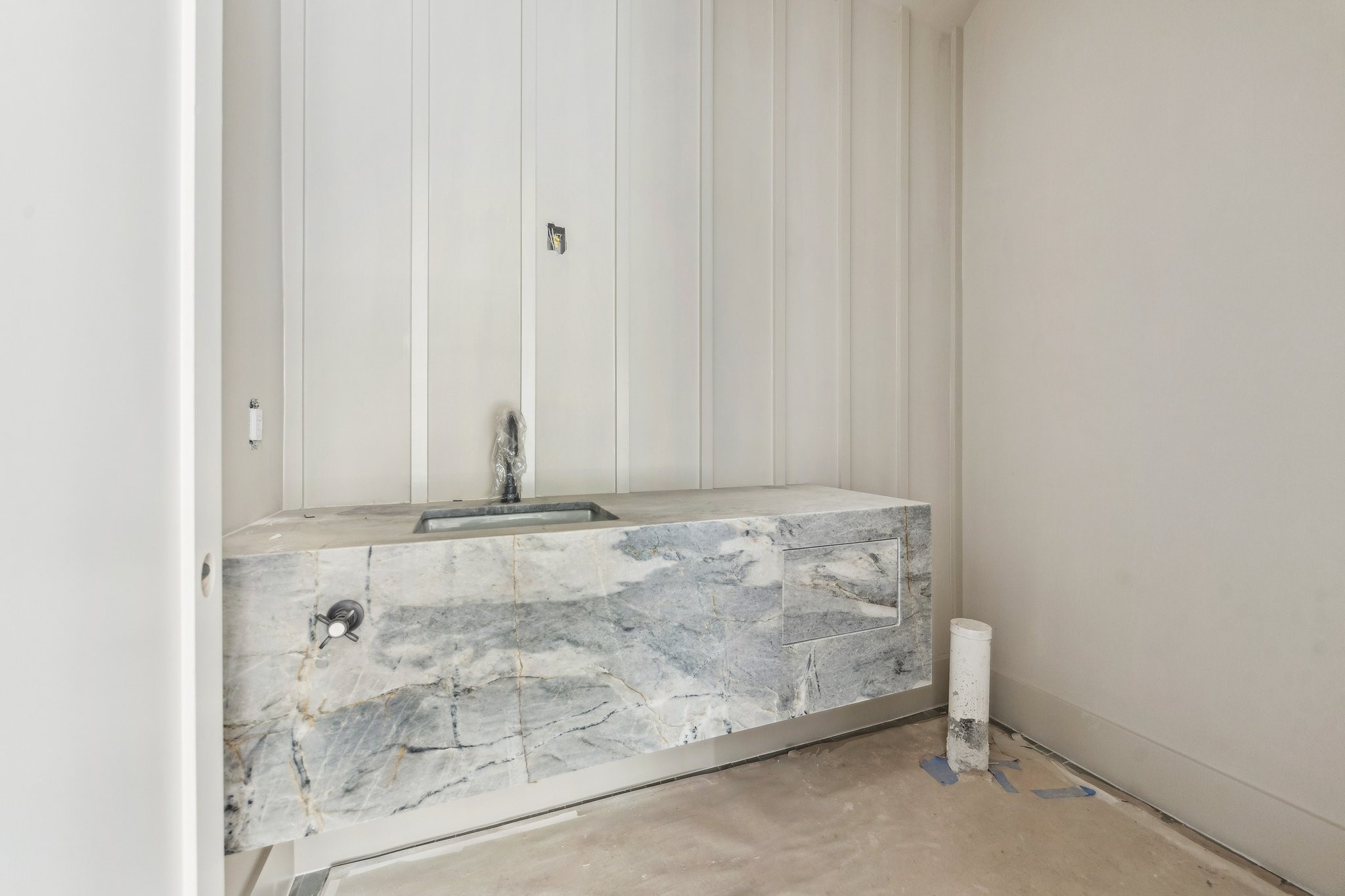 4152 Coleridge Street West University Place, TX 77005 - Photo 26 of 29 One of two first floor powders rooms.