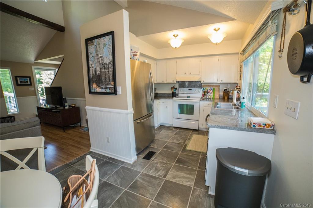 12009 5 Cedars Road Charlotte, NC 28226 - Photo 7 of 17 Gallery Image 7