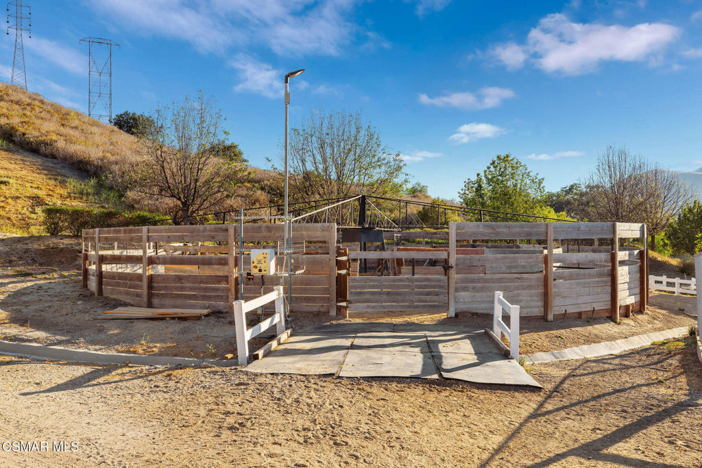4860 Tapo Canyon Road Simi Valley, CA 93063 - Photo 27 of 44 Gallery Image 27