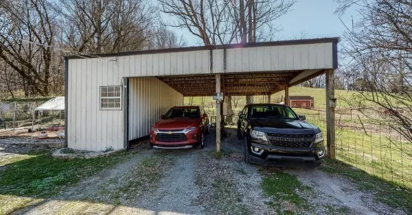 $332,500 | 419 East Main Street, Red Boiling Springs, TN 37150