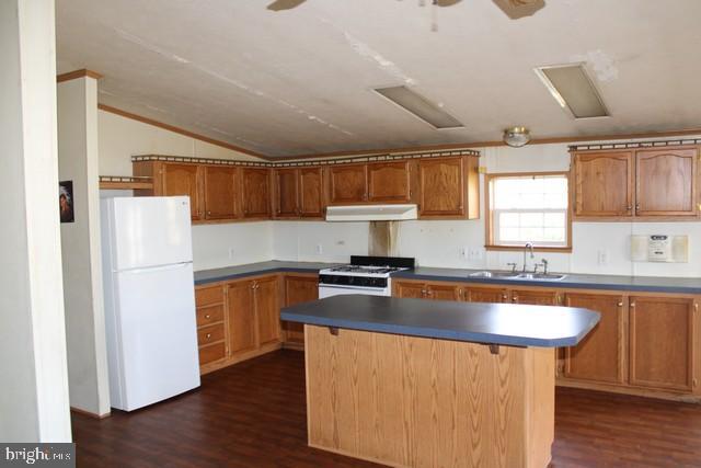 4987 Guitner Road Chambersburg, PA 17202 - Photo 2 of 18 Kitchen
