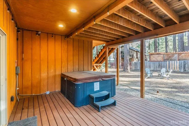 a view of outdoor space