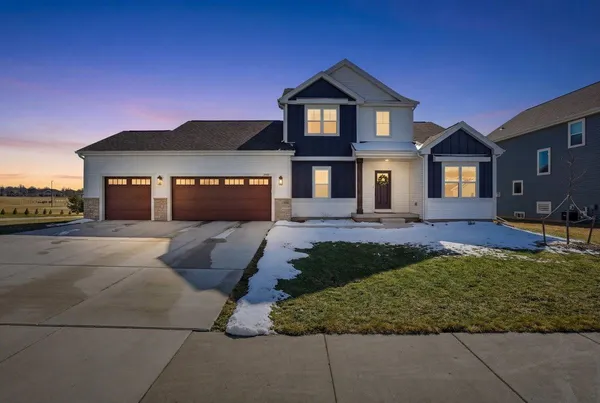 $700,000 | 1543 North Thompson Road, Sun Prairie, WI 53590