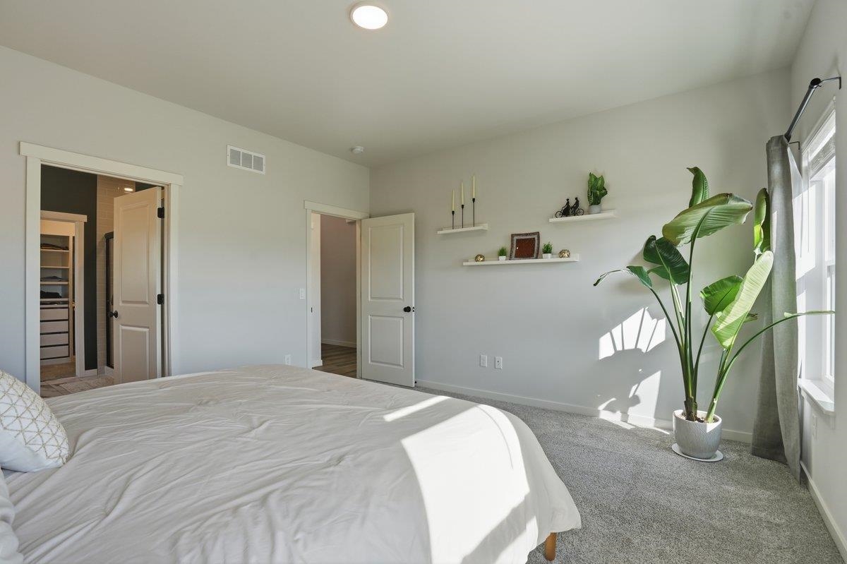 1543 North Thompson Road Sun Prairie, WI 53590 - Photo 26 of 58