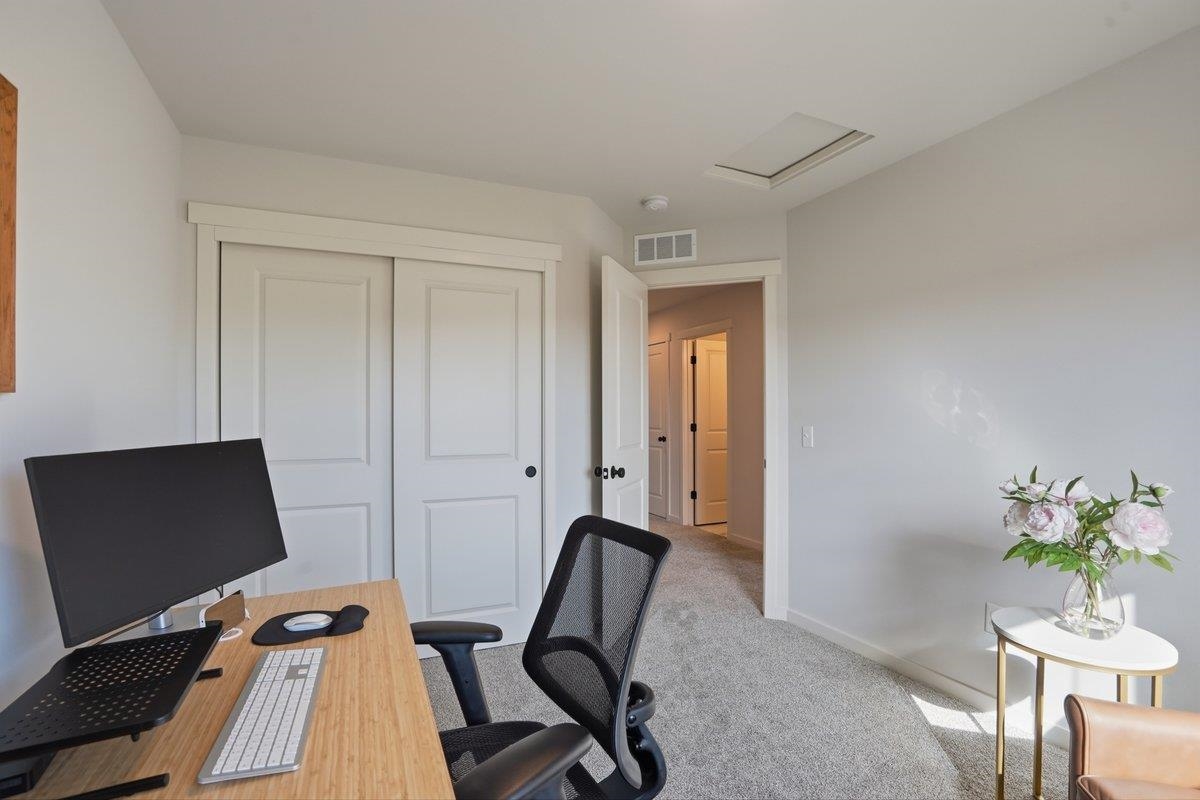 1543 North Thompson Road Sun Prairie, WI 53590 - Photo 34 of 58