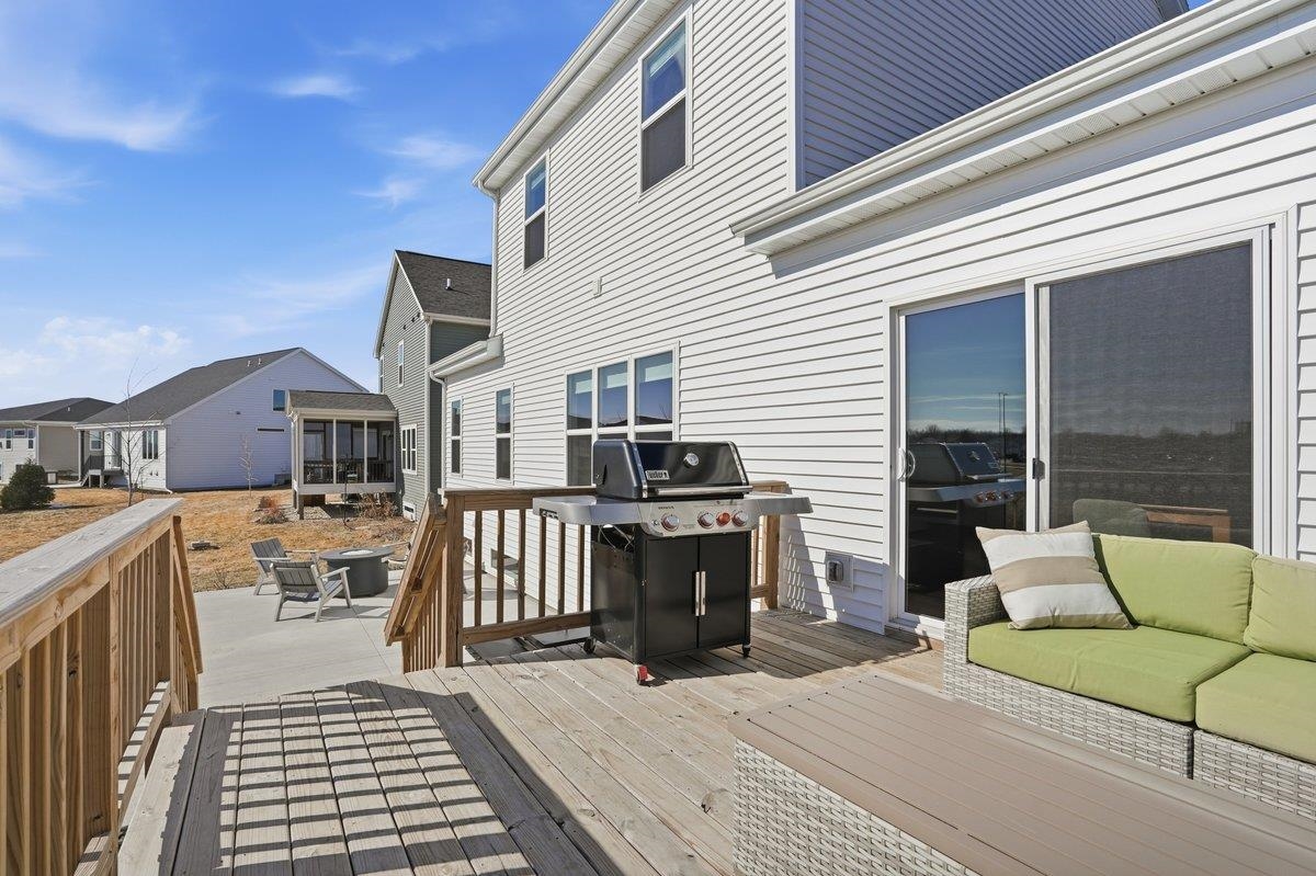 1543 North Thompson Road Sun Prairie, WI 53590 - Photo 41 of 58