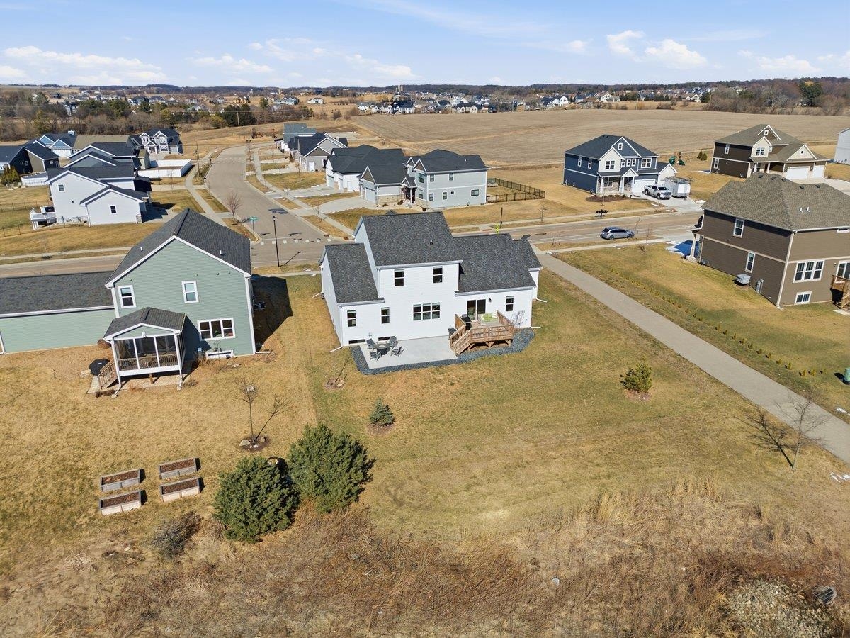 1543 North Thompson Road Sun Prairie, WI 53590 - Photo 55 of 58