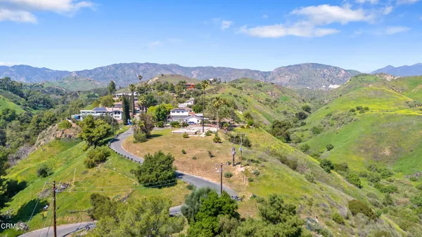 $398,000 | 12008 E Trail, Sylmar, CA 91342