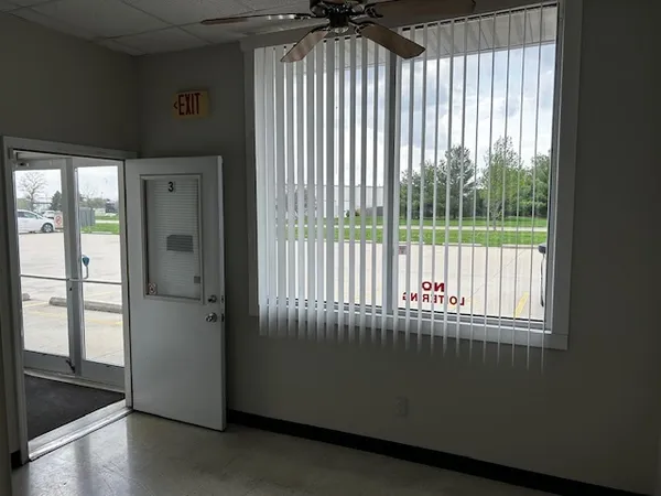 $850 | 902 North Country Fair Drive, Unit 6, Champaign, IL 61821
