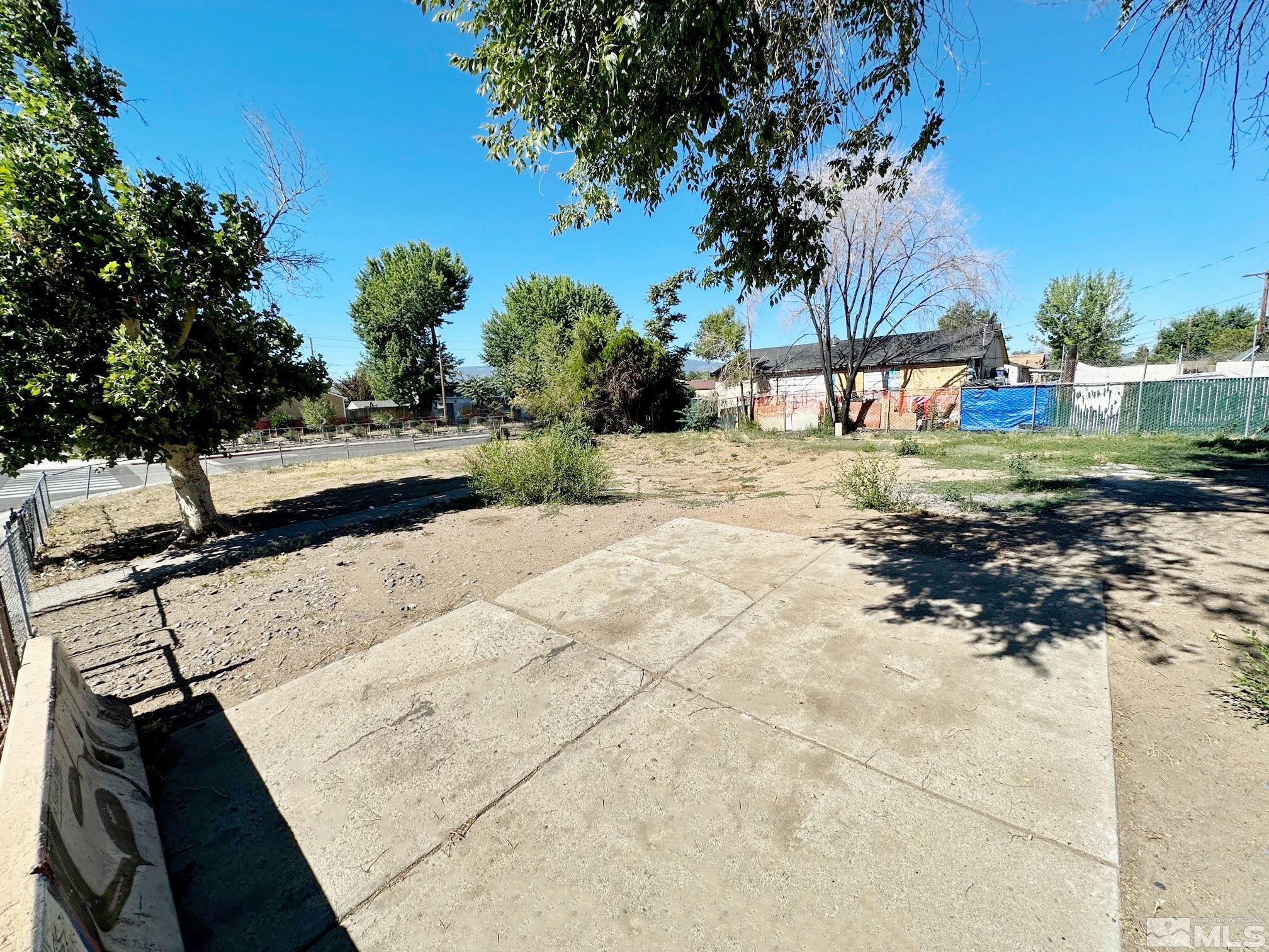 1501 Montello Street Reno, NV 89512 - Photo 11 of 21 a view of a backyard of the house