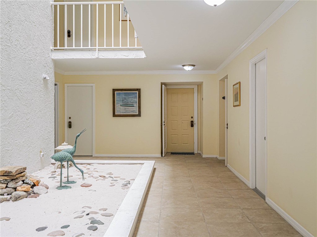 1850 Bay Road, Unit 1D Vero Beach, FL 32963 - Photo 8 of 28 Gallery Image 8
